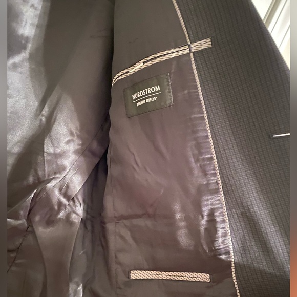 Nordstrom Men’s Shop Suit Jacket. 42R. NWT. Stripe. - Picture 6 of 8